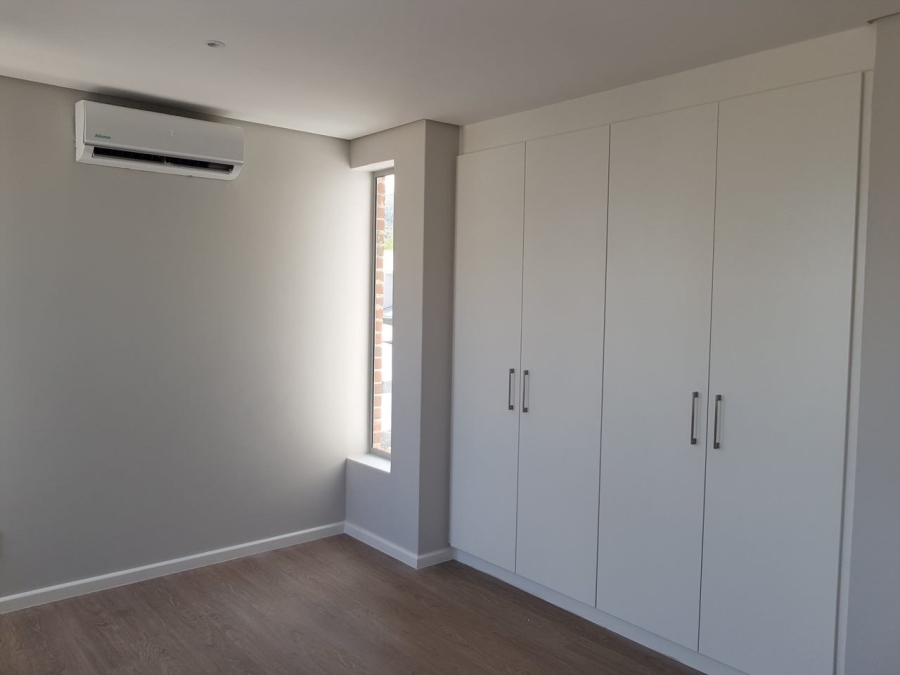 2 Bedroom Property for Sale in Hoog En Droog Western Cape